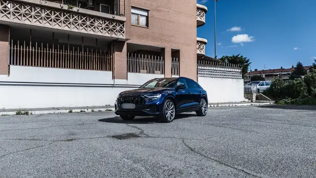 Audi Q8 55 TFSI 2022 — Florence Luxury Car Rental, Florence