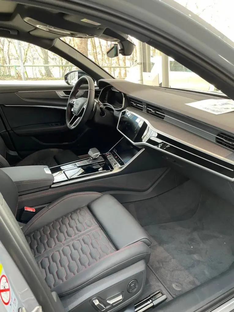 Audi RS6 Dynamic 2023, rear view — Florence Luxury Car Rental, Florence. Audi RS6 Dynamic in Florence Hiring the 2023 Audi RS6 Dynamic in Florence provides a…