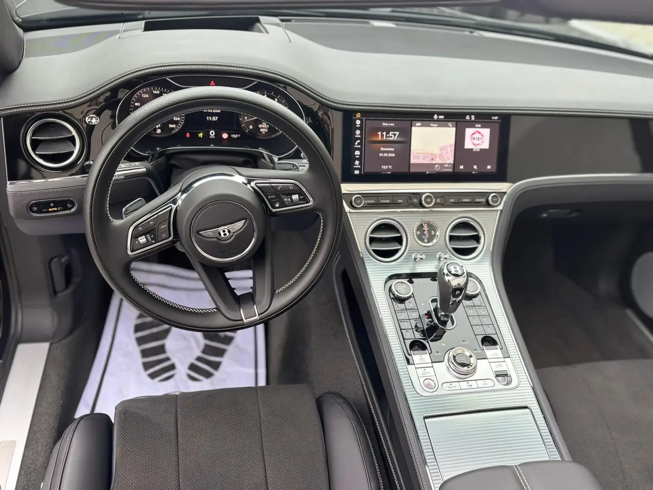 Bentley Continental GTC S V8 2025, exterior — Florence Luxury Car Rental, Florence. Bentley Continental GTC S V8 in Florence Renting the 2025 Bentley Continental GTC S V8 in…