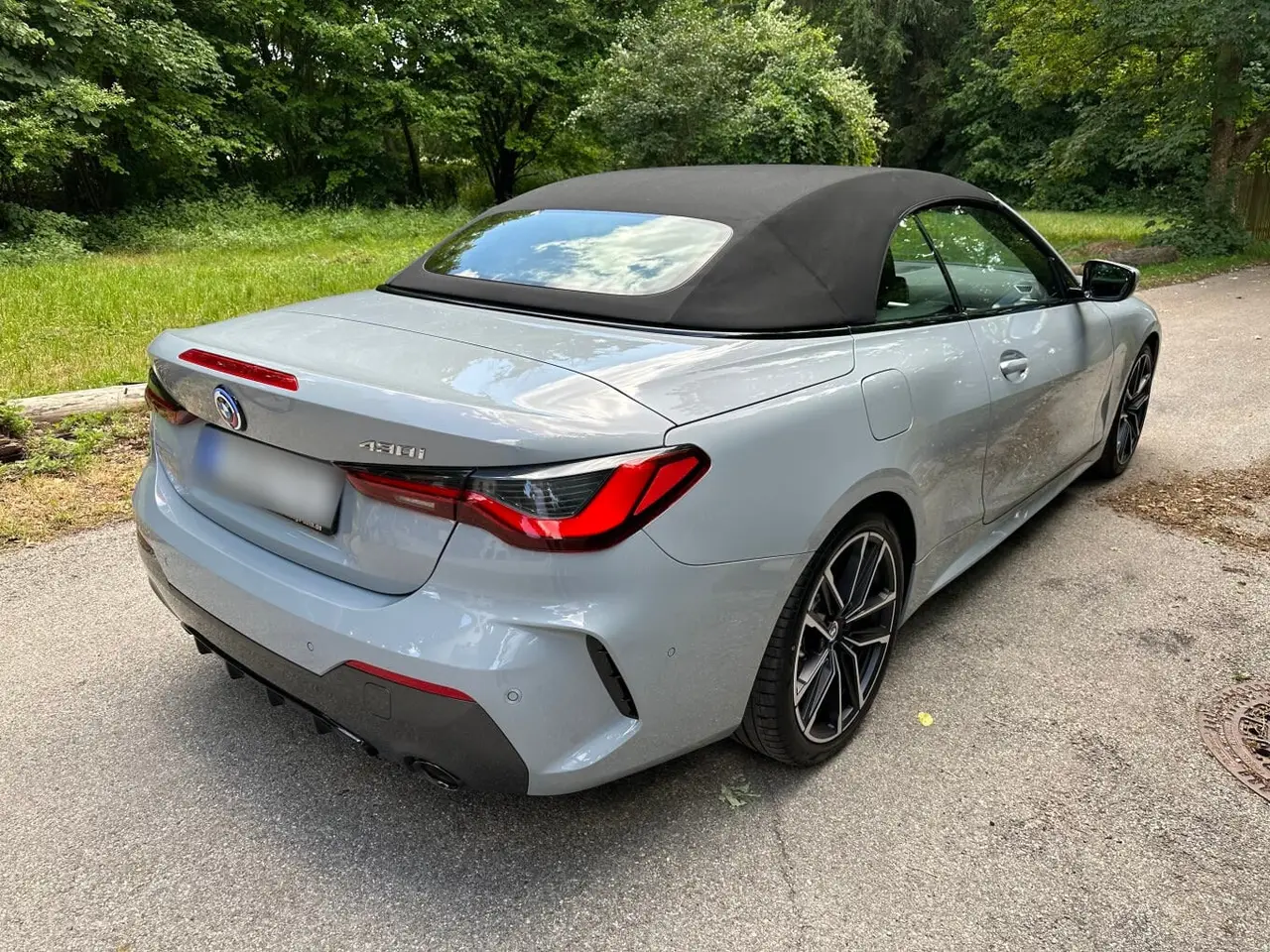 BMW 430i Cabrio 2023, front view — Florence Luxury Car Rental, Florence. BMW 430i Cabrio in Florence The 2023 BMW 430i Cabrio is available for hire in Florence,…