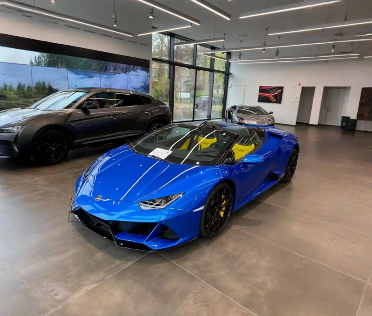 Lamborghini Huracan Evo Spyder 2022 — Florence Luxury Car Rental, Florence. Lamborghini Huracan Evo Spyder in Florence Renting the 2022 Lamborghini Huracan Evo…