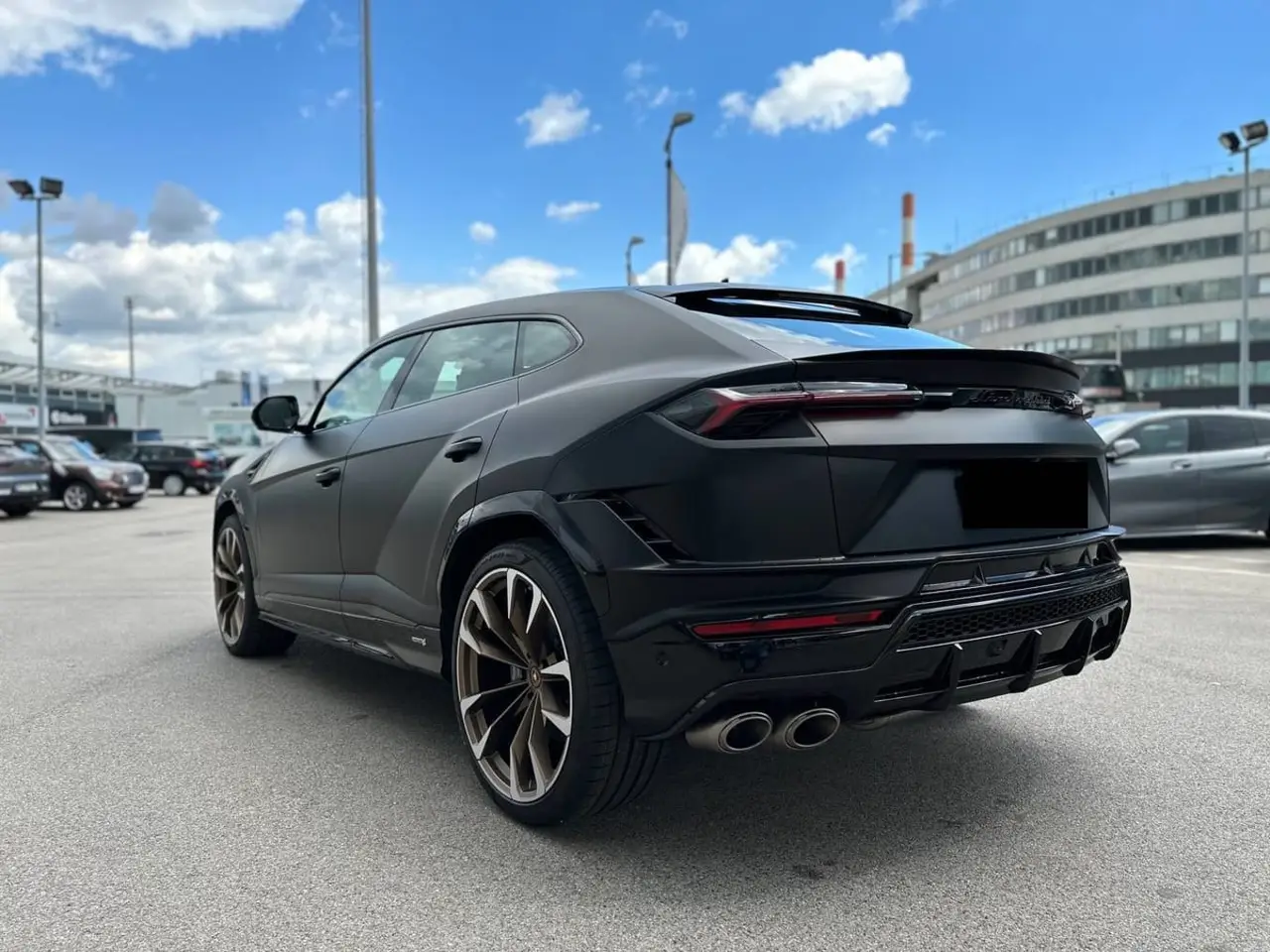 Lamborghini Urus S 2023, front view — Florence Luxury Car Rental, Florence. Lamborghini Urus S in Florence Renting the 2023 Lamborghini Urus S in Florence provides…