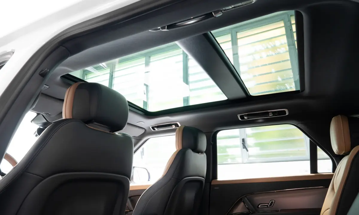 Land Rover Range Rover Sport 2025, exterior — Florence Luxury Car Rental, Florence. Land Rover Range Rover Sport in Florence Renting the 2025 Land Rover Range Rover Sport in…