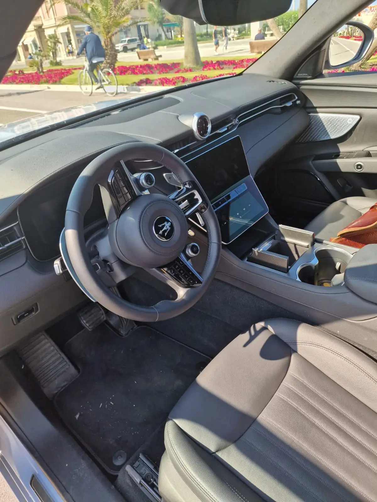 Maserati Grecale GT 2025, front view — Florence Luxury Car Rental, Florence. Maserati Grecale GT in Florence Renting the 2025 Maserati Grecale GT in Florence provides…