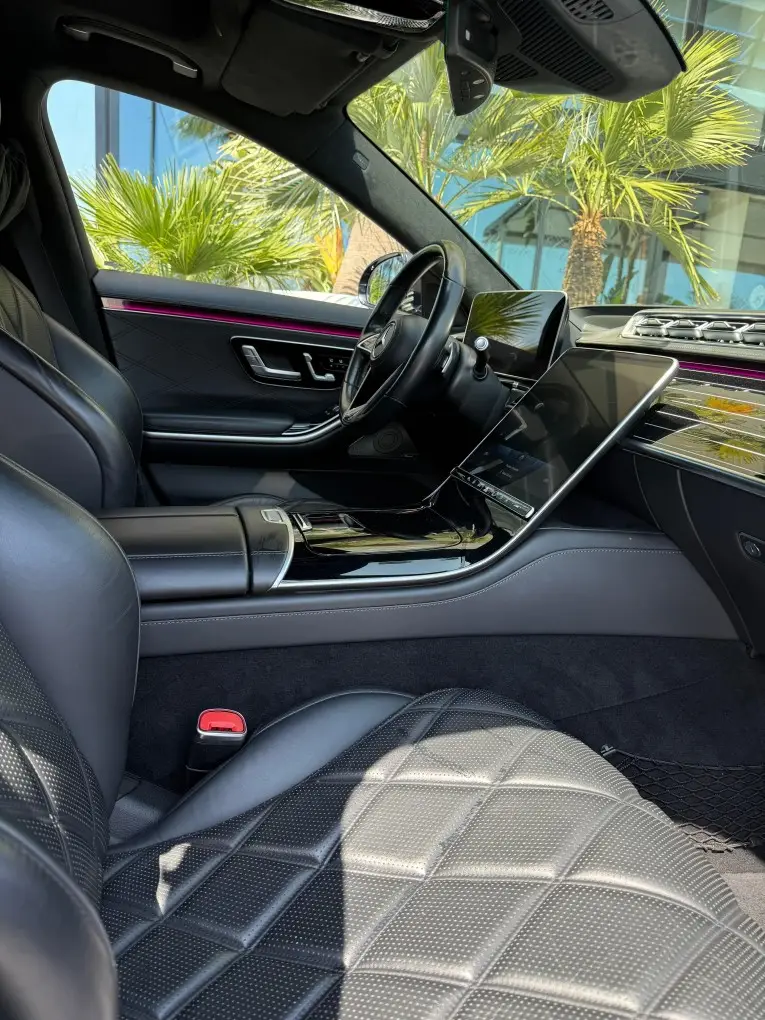 Maybach S580 2023, front view — Florence Luxury Car Rental, Florence. Maybach S580 in Florence Hiring the 2023 Maybach S580 in Florence provides a luxury model…