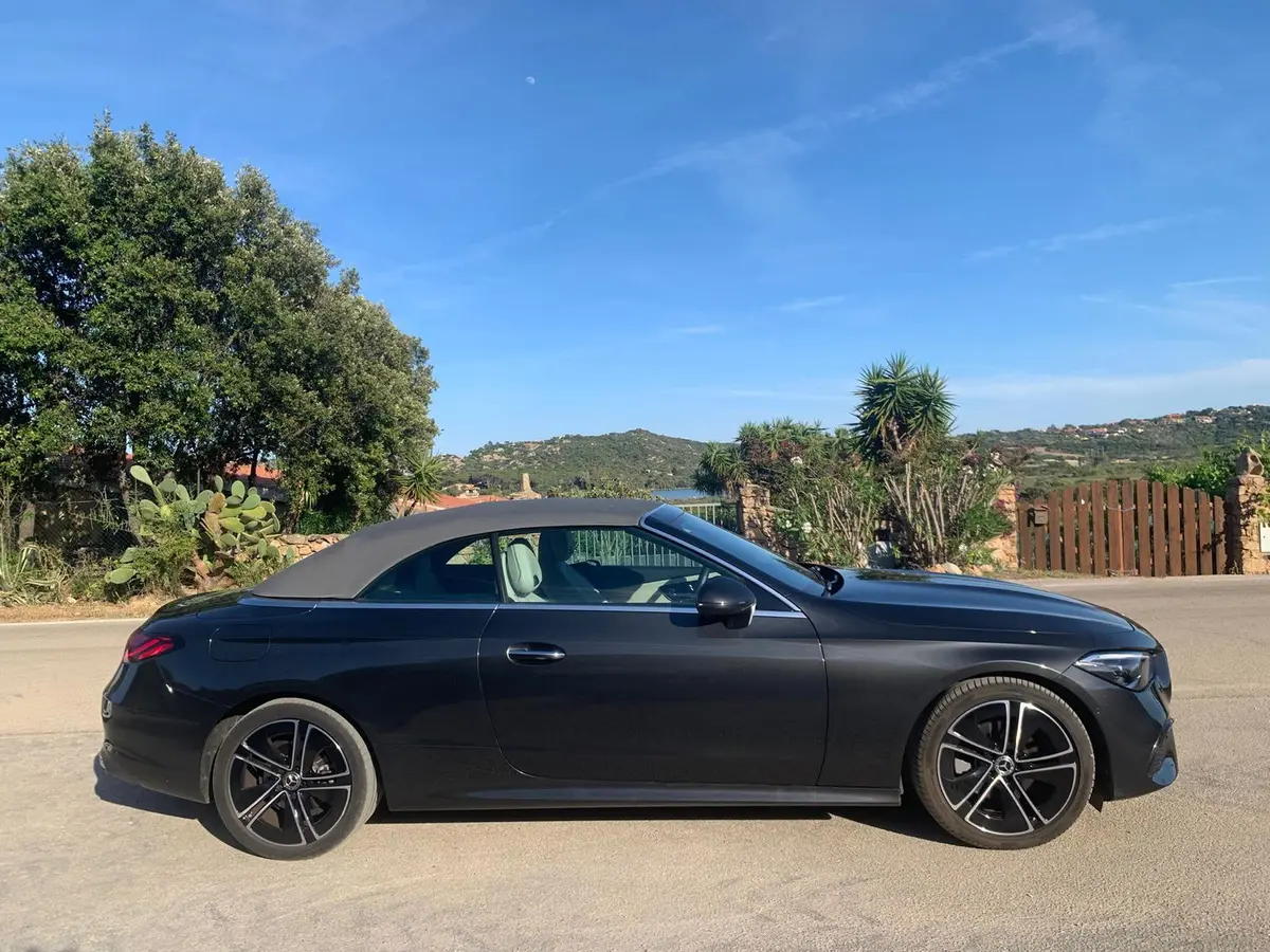 Mercedes Benz CLE Cabrio 2025, exterior — Florence Luxury Car Rental, Florence. Mercedes Benz CLE Cabrio in Florence The 2025 Mercedes Benz CLE Cabrio is available for…