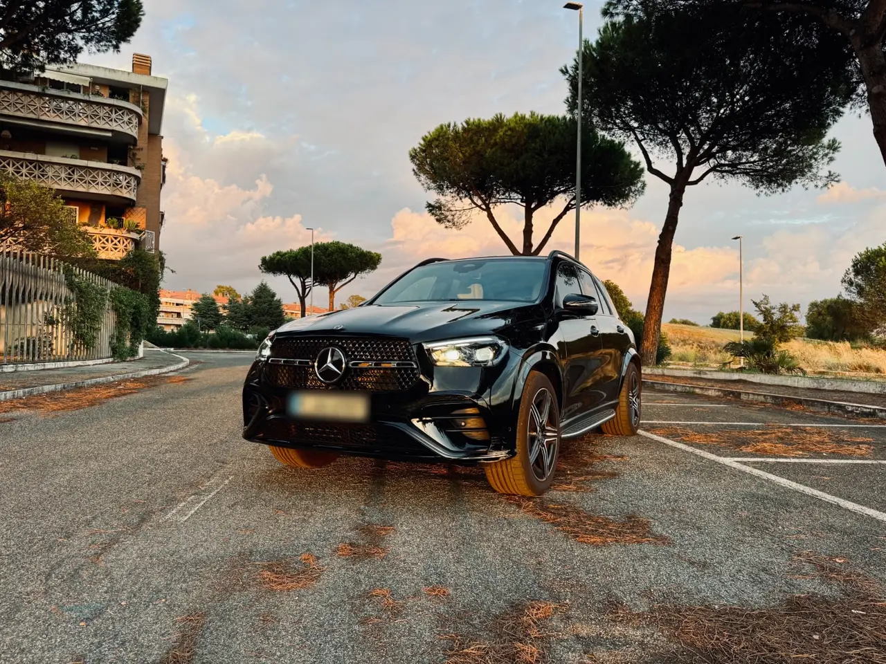 Mercedes Benz GLE 450 AMG 2024 — Florence Luxury Car Rental, Florence. Mercedes Benz GLE 450 AMG in Florence The 2024 Mercedes Benz GLE 450 AMG is available for…