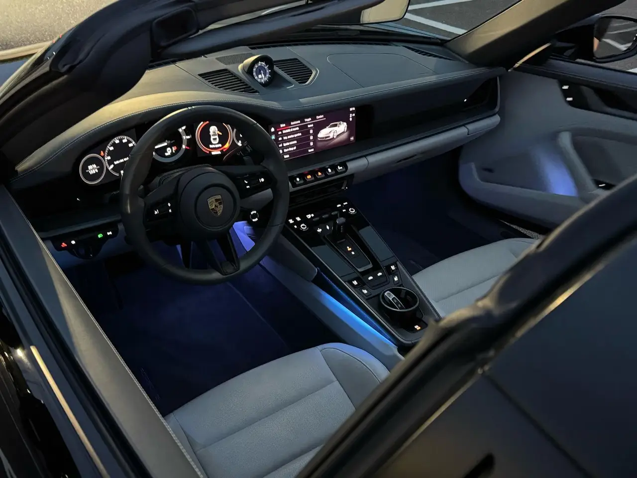 Porsche 911 Targa 2025, exterior — Florence Luxury Car Rental, Florence. Porsche 911 Targa in Florence The 2025 Porsche 911 Targa is available for rental in…