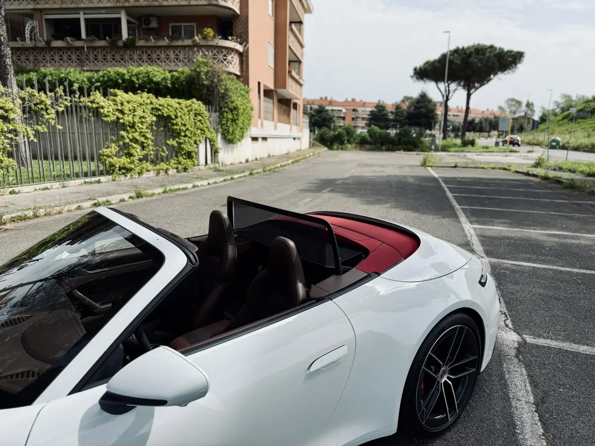 Porsche 992.2 Carrera 4 GTS Cabrio 2025, exterior — Florence Luxury Car Rental, Florence. Porsche 992.2 Carrera 4 GTS Cabrio in Florence Renting the 2025 Porsche 992.2 Carrera 4…