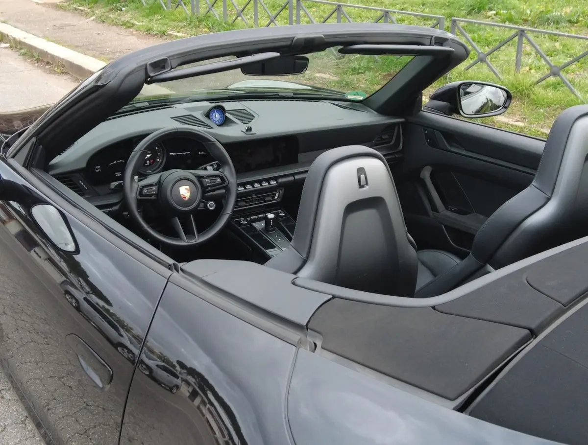 Porsche 992 Carrera 4 GTS Cabrio 2024, interior — Florence Luxury Car Rental, Florence. Porsche 992 Carrera 4 GTS Cabrio in Florence Renting the 2024 Porsche 992 Carrera 4 GTS…