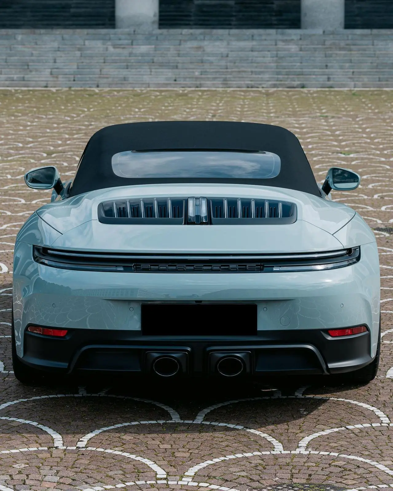 Porsche Carrera Spyder 992,2 GTS 2025, exterior — Florence Luxury Car Rental, Florence. Porsche Carrera Spyder 992,2 GTS in Florence Renting the 2025 Porsche Carrera Spyder…