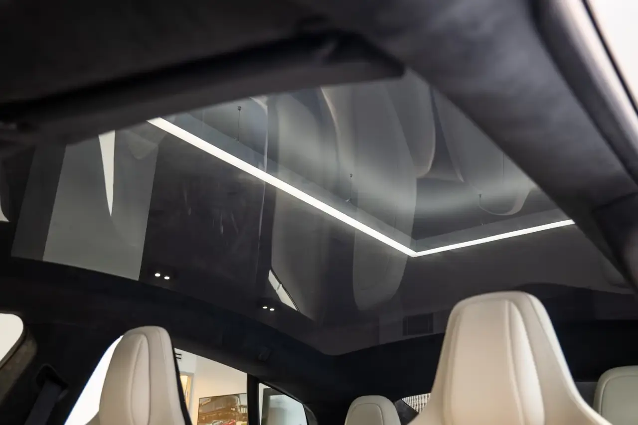 Tesla Model S Plaid 2025, exterior — Florence Luxury Car Rental, Florence. Tesla Model S Plaid in Florence Renting the 2025 Tesla Model S Plaid in Florence provides…