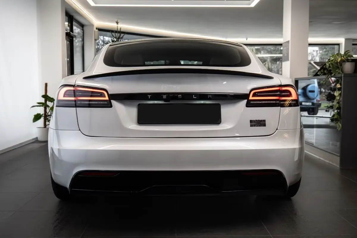 Tesla Model S Plaid 2025, interior — Florence Luxury Car Rental, Florence. Tesla Model S Plaid in Florence Renting the 2025 Tesla Model S Plaid in Florence provides…